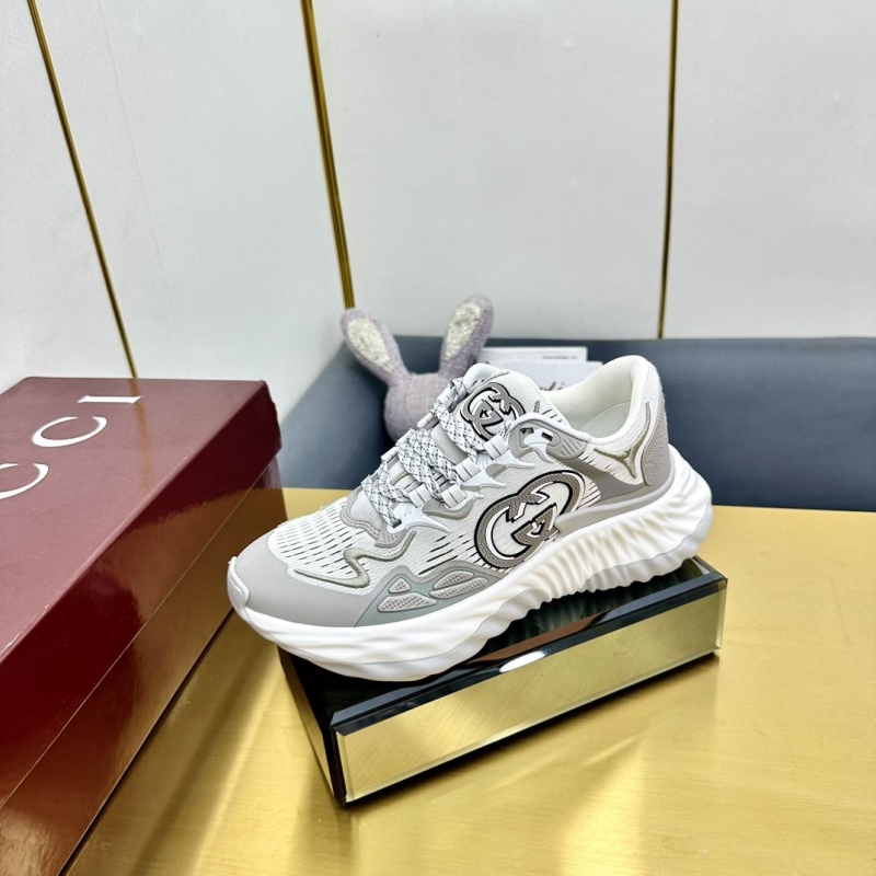 G*u*i casual shoes